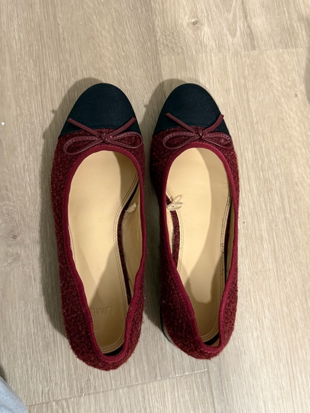 Burgundy and Black Cap-Toe Ballet Flats with Bow